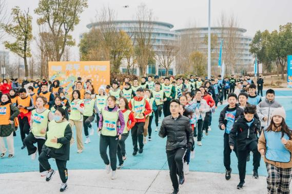 九游注册官网_九游（中国）
 “春季领跑 益起健康” —健康普及公益宣传活动圆满举办！