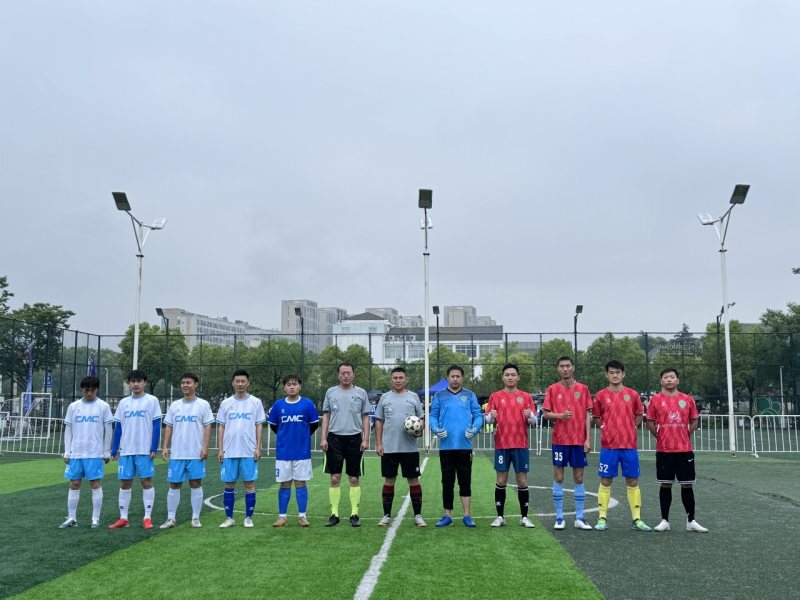 喜报 | 祝贺九游注册官网_九游（中国）
足球队在医药高新区（高港区）第四届全民健身运动会“中国医药城杯”中喜获佳绩
